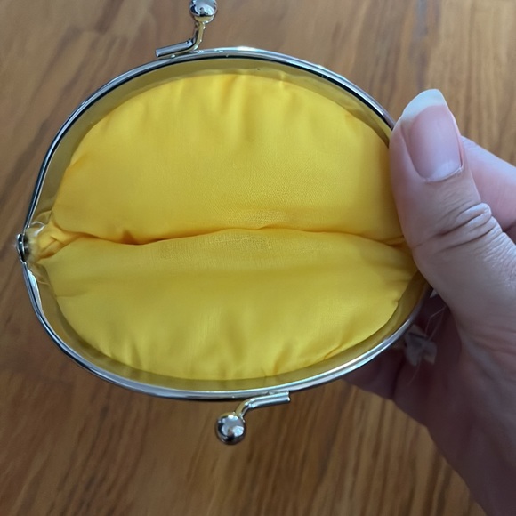 Gudetama coin purse NWT - Picture 3 of 3